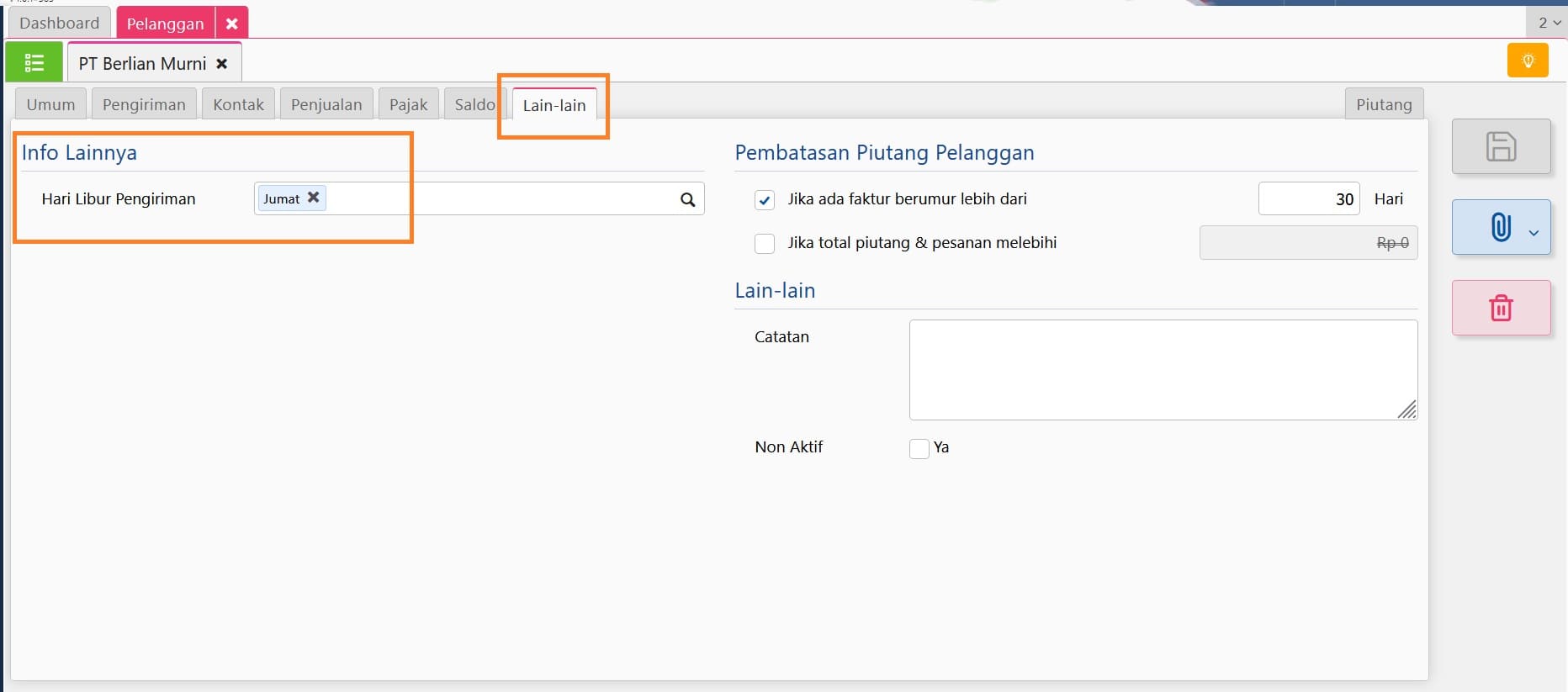 Atribut tambahan pada pelanggan